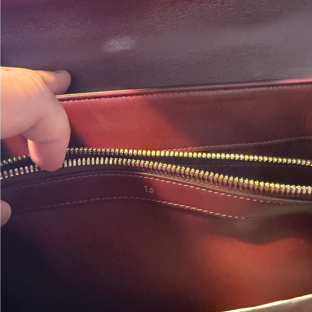 Elegant Burgundy Leather Handbag- celine sac 16 large - Picture 6 of 10